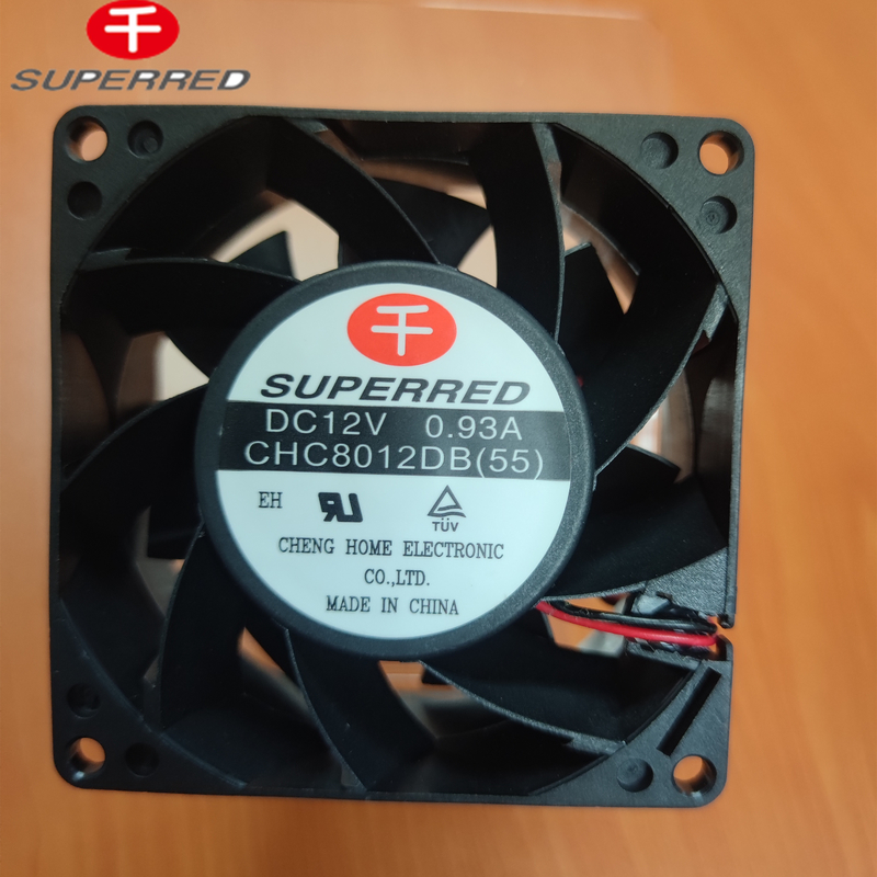 効率的な冷却のために 45 CFM の空気流量を持つプラスチック PBT DC CPU ファンのオプション